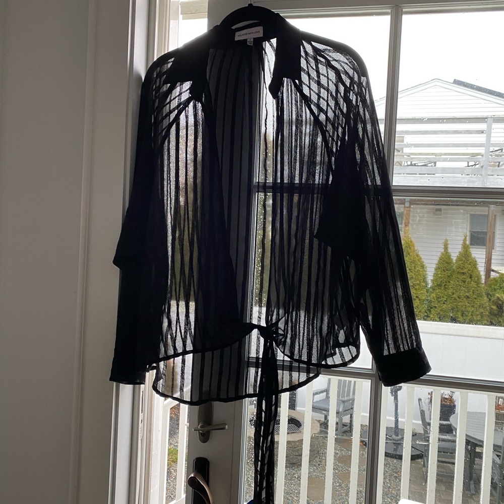 Melrose with Love see through over shirt